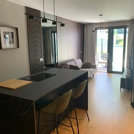 Apartament Superior With Private Jacuzzi