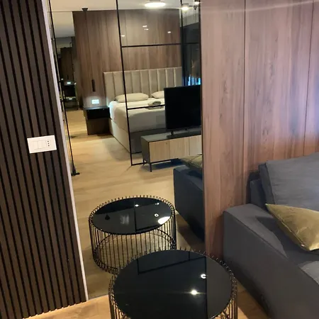 Apartament Superior With Private Jacuzzi